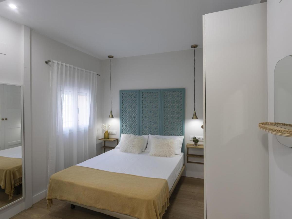 Beautiful Blue Triana Apartment Sevilha Exterior foto